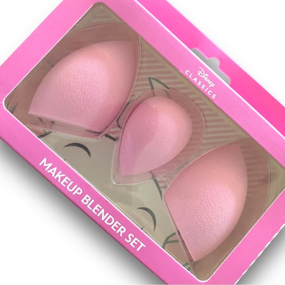 Disney Classics - Makeup Blender Set - Marie - Picture 2 of 4